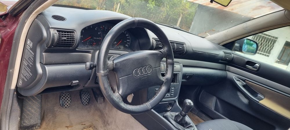 Audi A4 B5 1.8 ADR 1996g Ръчка НА ЧАСТИ
