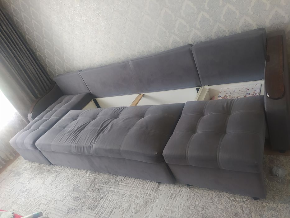 Диван раздвижной, угловой, пружинный