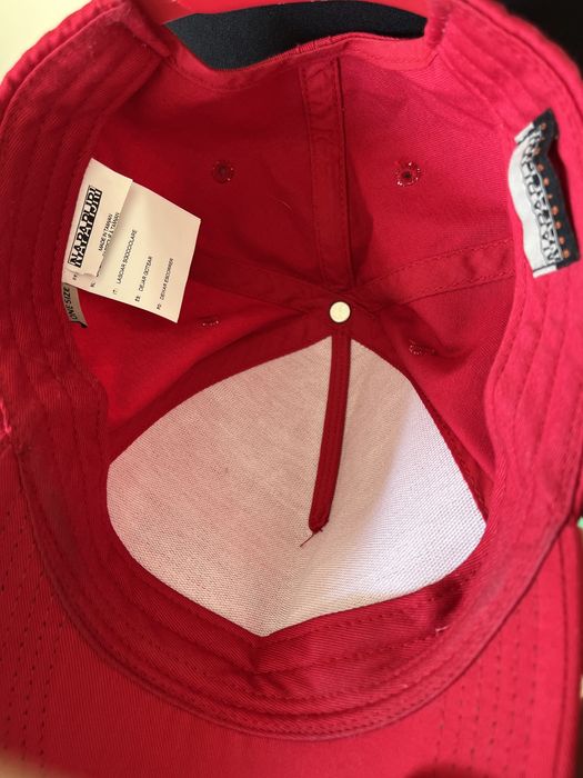 Sapca Napapijri , autentica , impecabila