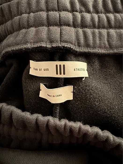 Pantaloni Adidas x Fear of God
XL