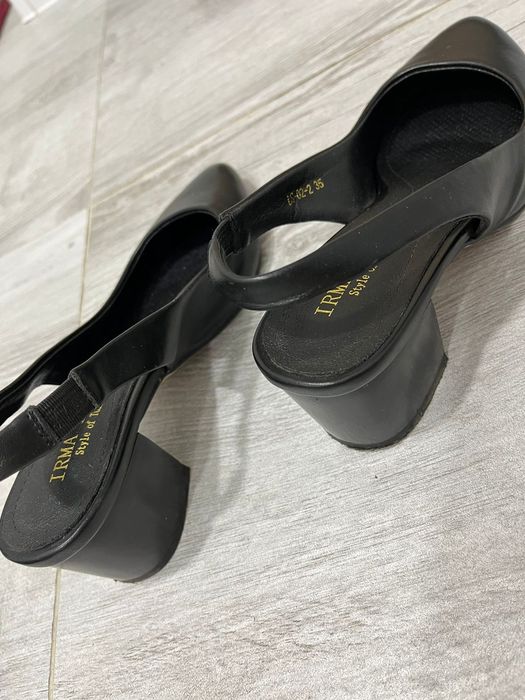 Черные туфли 35-36 размера