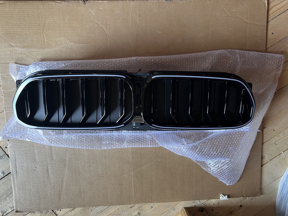 Grila activa + grila iluminata Bmw G30 G31 Lci