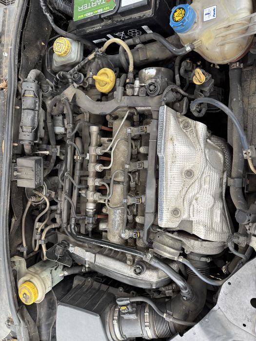 Фиат Линеа 1.6Д дизел 105кс 2010г на части