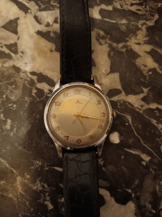 Ceas mecanic  tellus