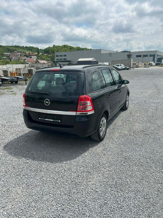 Opel Zafira 2009