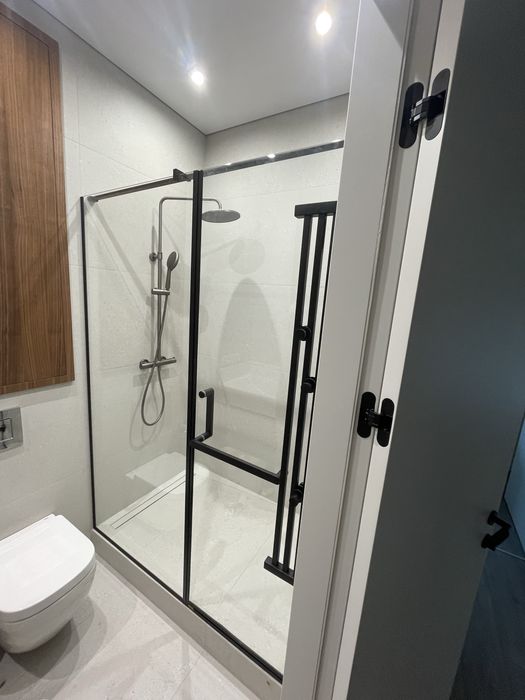 Душевые перегородки на заказ