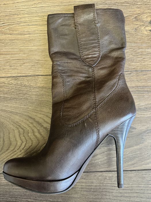 Кожаные полусапоги Guess 37р