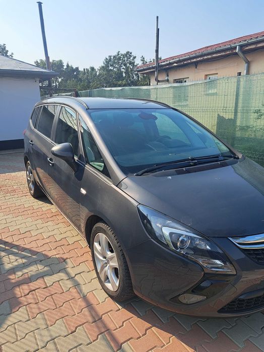 Opel Zafira 2013 Cutie automată