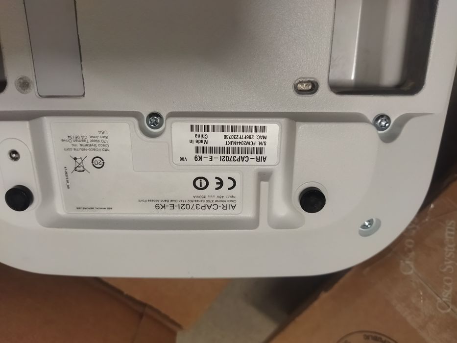 Точка доступа Cisco AIR-CAP3702I-E-K9