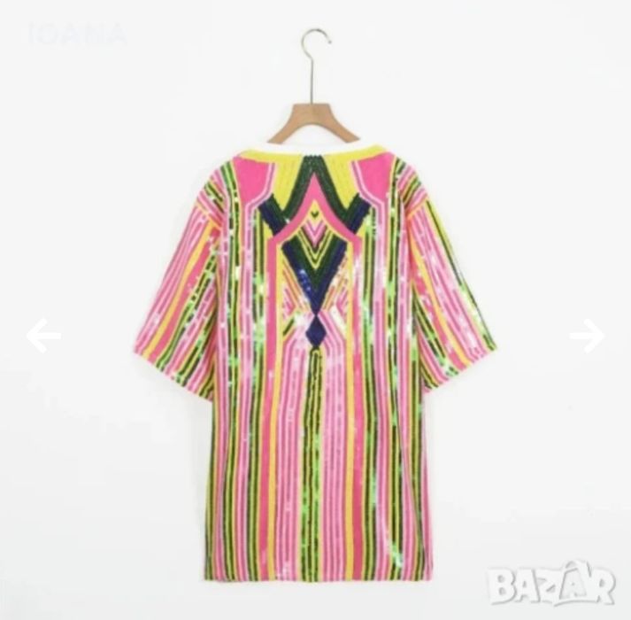 Рокля тип тениска с пайети