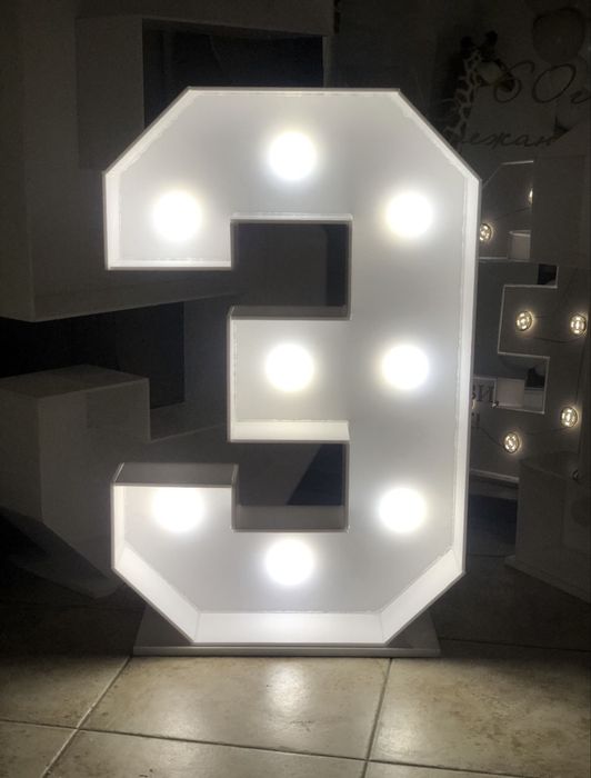 Светещи цифри 70см