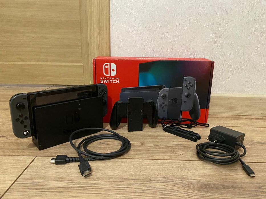 Продам Нинтендо свич 2v.