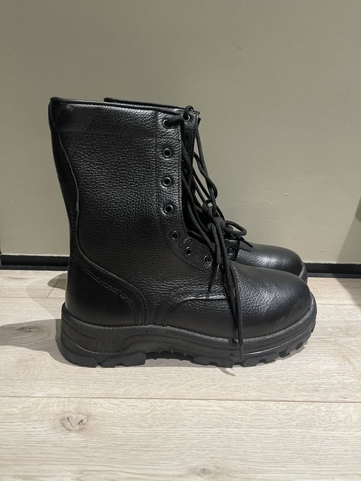 Продам берцы Новые