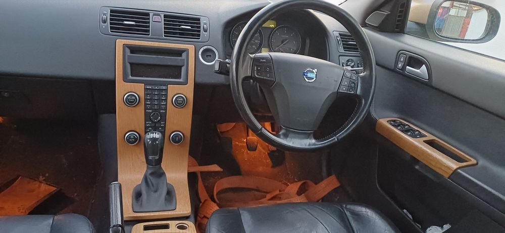 Volvo S 40/ Волво 2.0 136 к.с. дизел на части /2008 г.