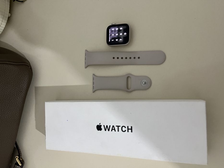 Apple Watch SE (Gen2) 44mm