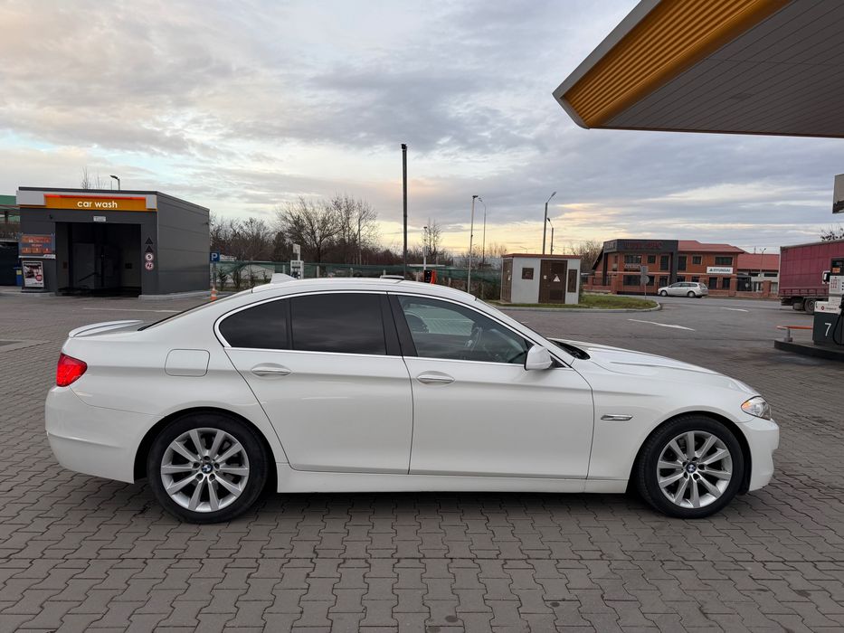 BMW Seria 5 520d F10