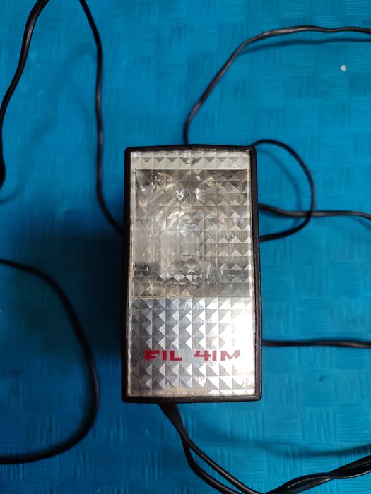 Продается фотовспышка СССР