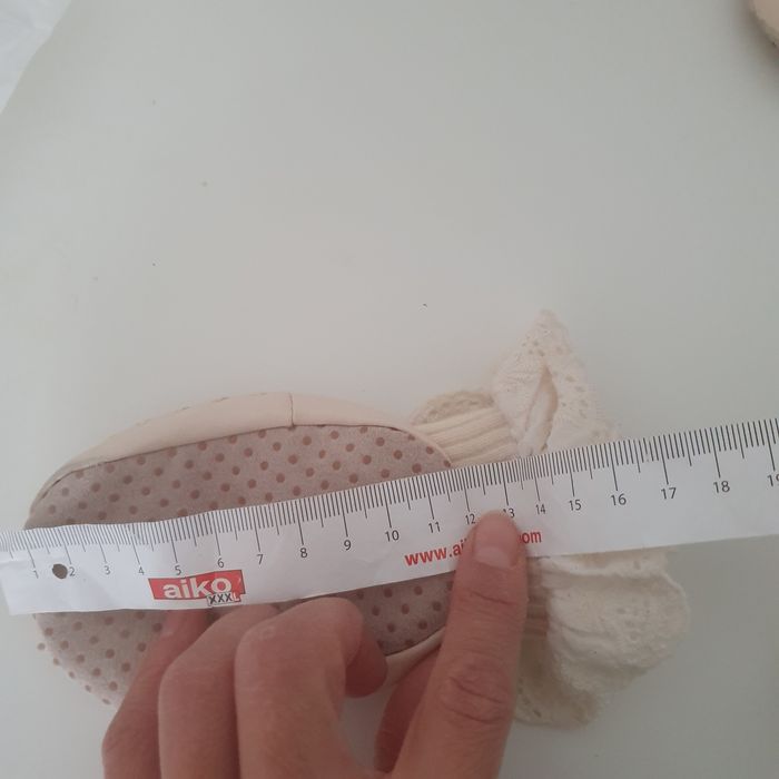 Кокетни бебешки обувки тип чорап