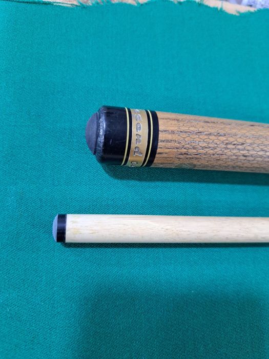 Билярдний кий тюльпан 2