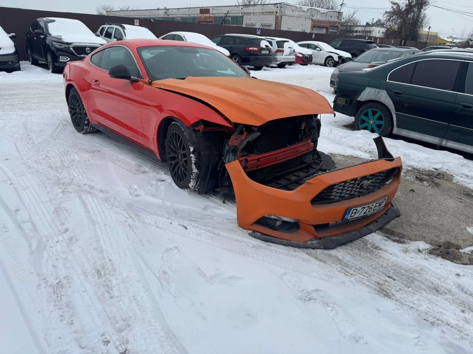 Ford Mustang echipare full avariat fata