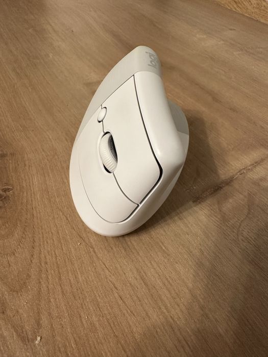 Mouse Logitech Lift bluetooth vertical alb