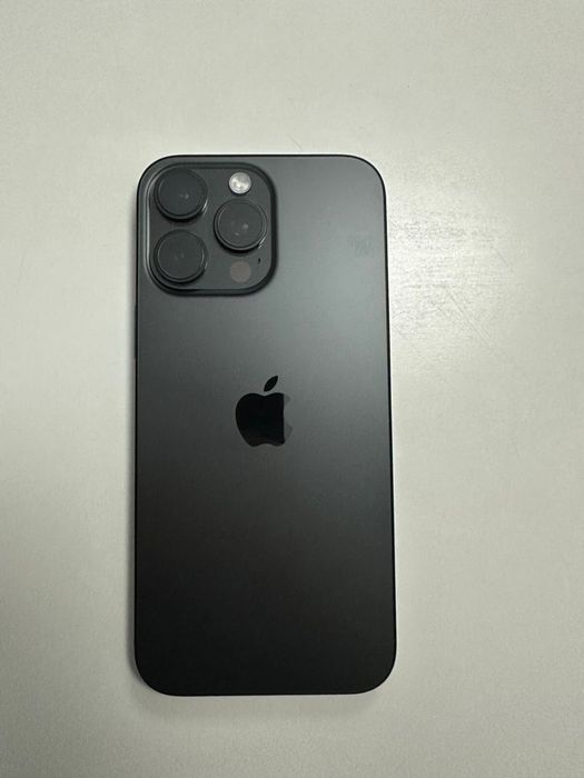 Продаётся iphone 16 pro max срочно!!!