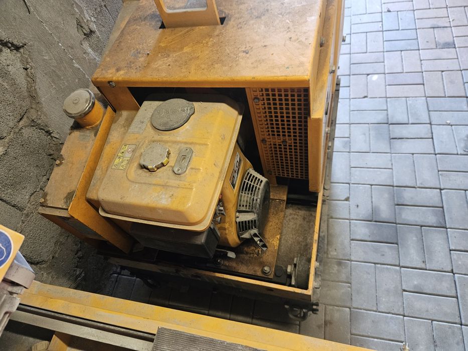 Compactor  ca si nou
