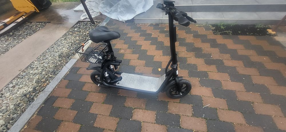 Trotineta scuter electric pliabil Doc Green