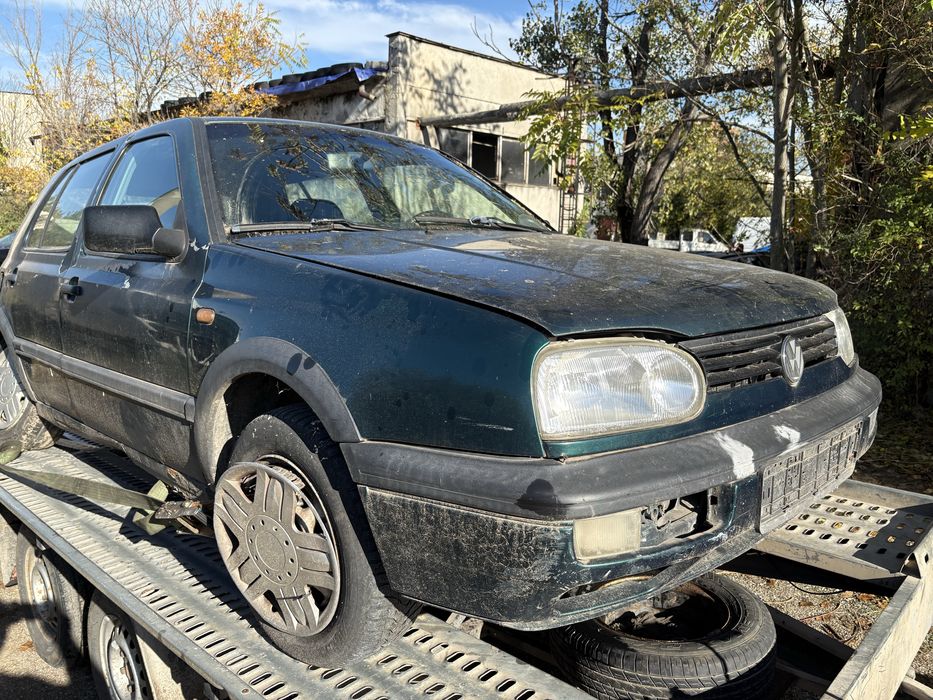 Volkswagen golf 3 1.9TDI на части