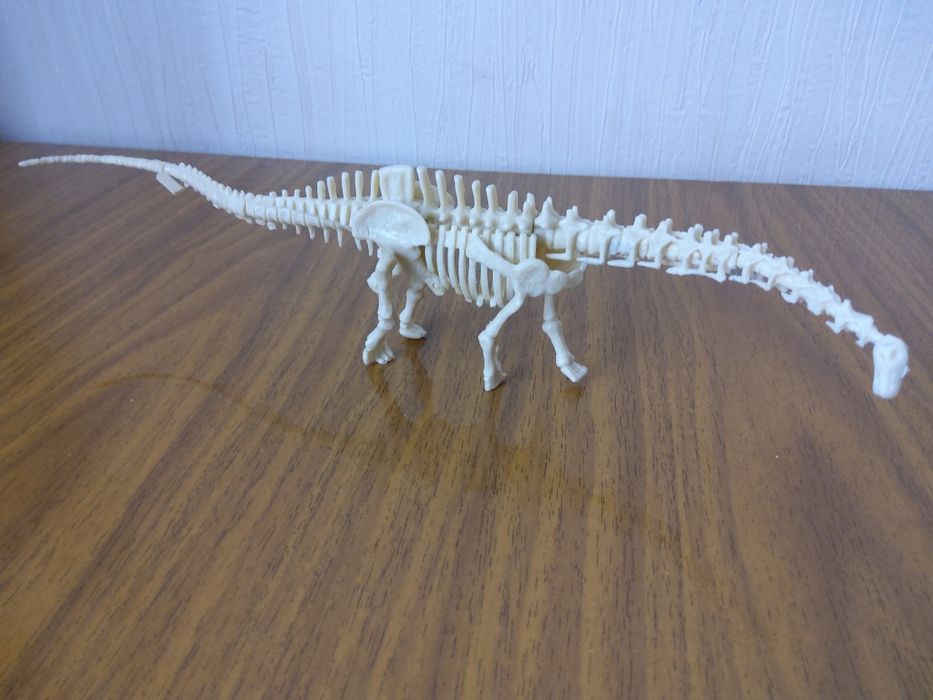 Продам игрушки разные