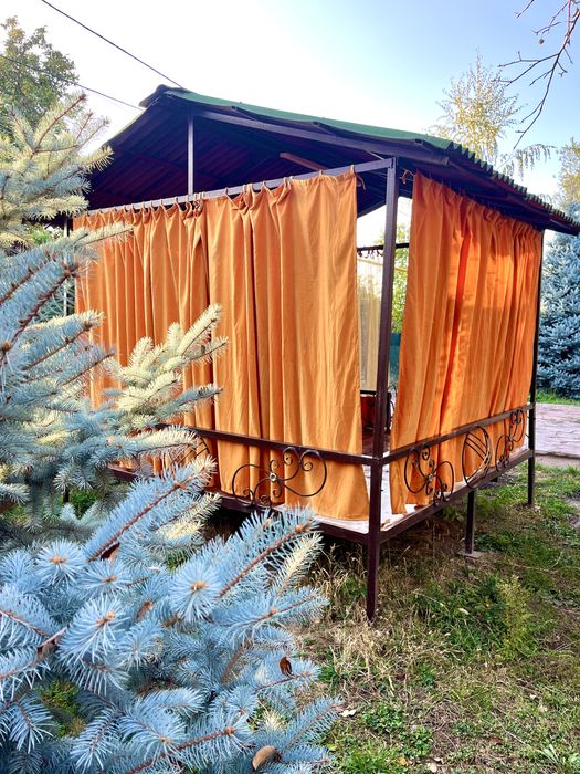 Продам кованную беседку (тапчан)