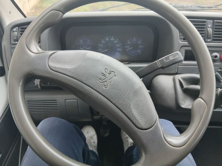 Se vinde autoutilitare