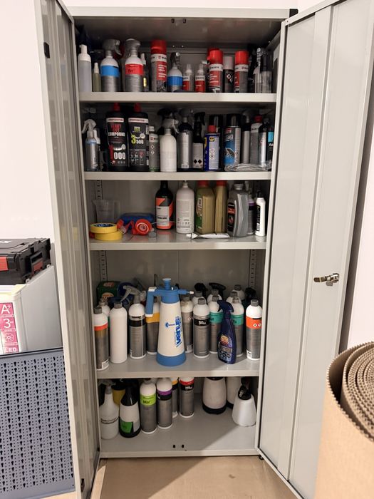 Lumini hexagonale, steamer Karcher, suflanta, solutii detailing, cort