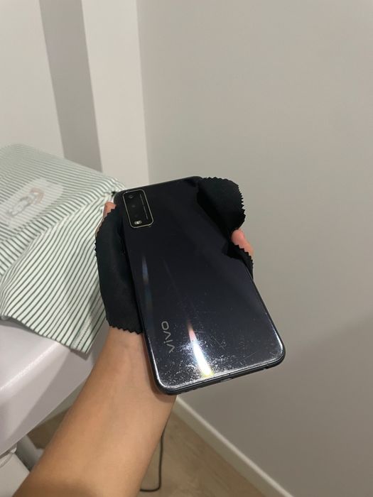 Vivo Y20 не работает экран