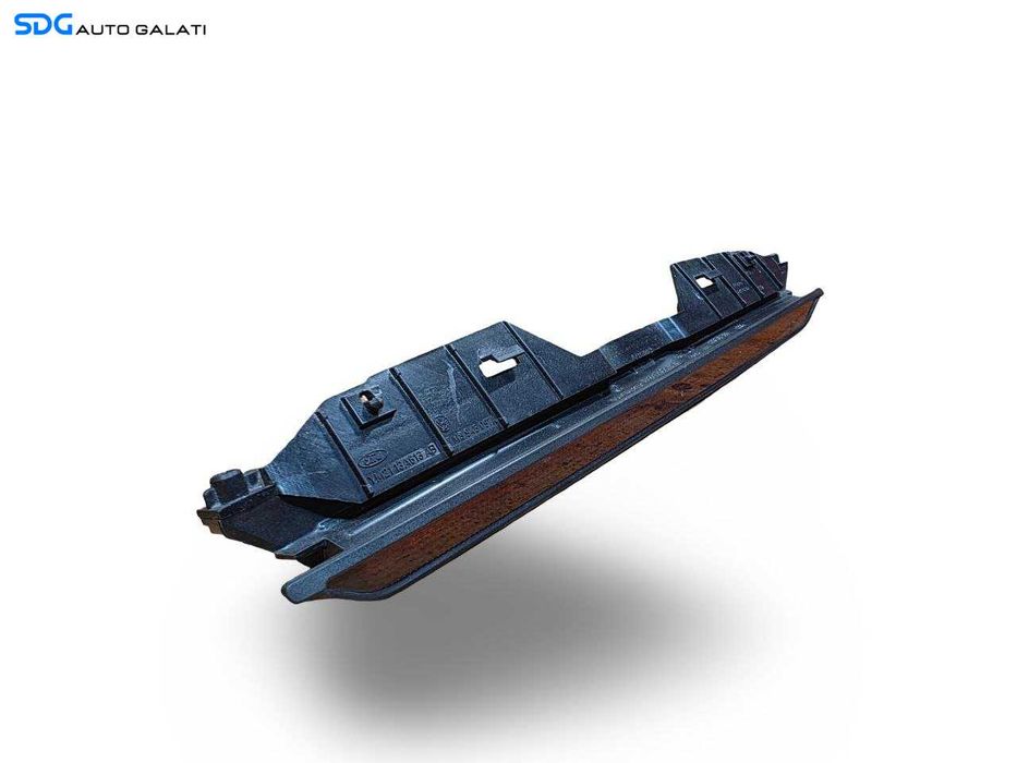 Stop Lampa Tripla Central Auxiliar Aditional de la Hayon Haion Portbagaj Seat Alhambra 1996 - 2010 Cod 7M3945097A, YM2113A613AB, 1J6945097C 1J6945131C [N6171]