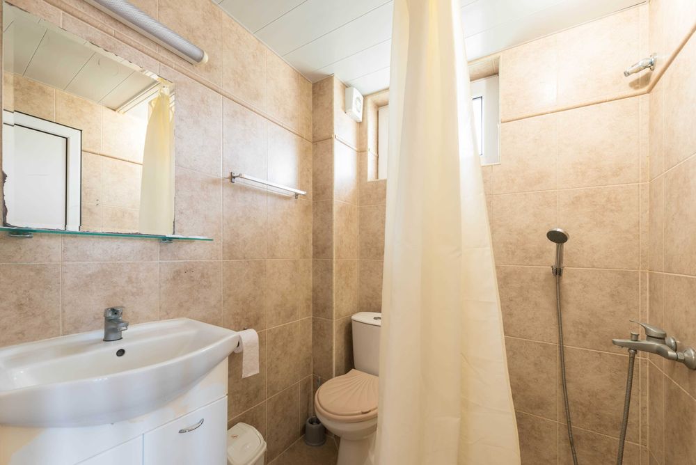 Продава се Хотел в Балчик - 2000 кв.м за 230 €/кв.м - Снимка #16