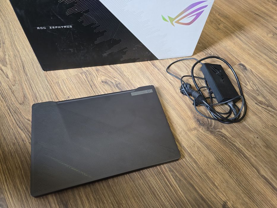 Laptop Gaming ASUS ROG Zephyrus G14 GA401 - Ryzen 7 4800HS / GTX 1650