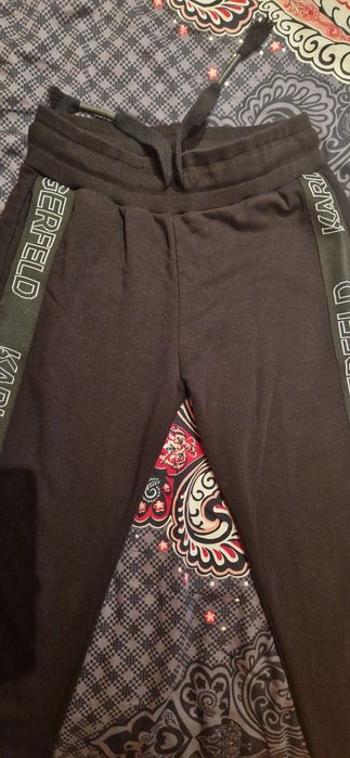 Комплект-(aнцуг)