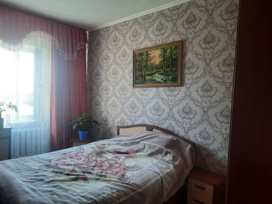 Продается 3 комн квартира