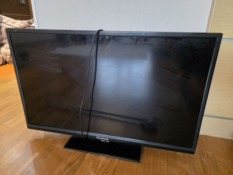 Телевизор Elenberg б/у