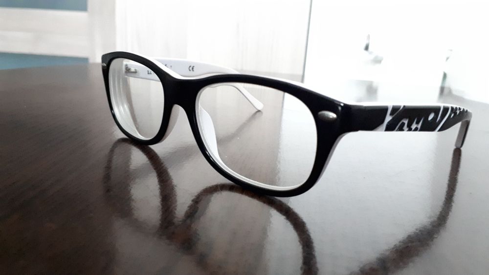 Vand rame ochelari pentru copii Ray Ban
