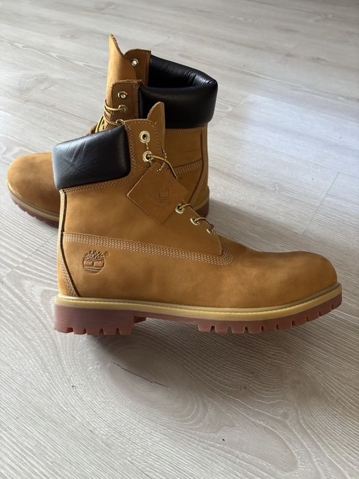 Timberlands light brown colorway