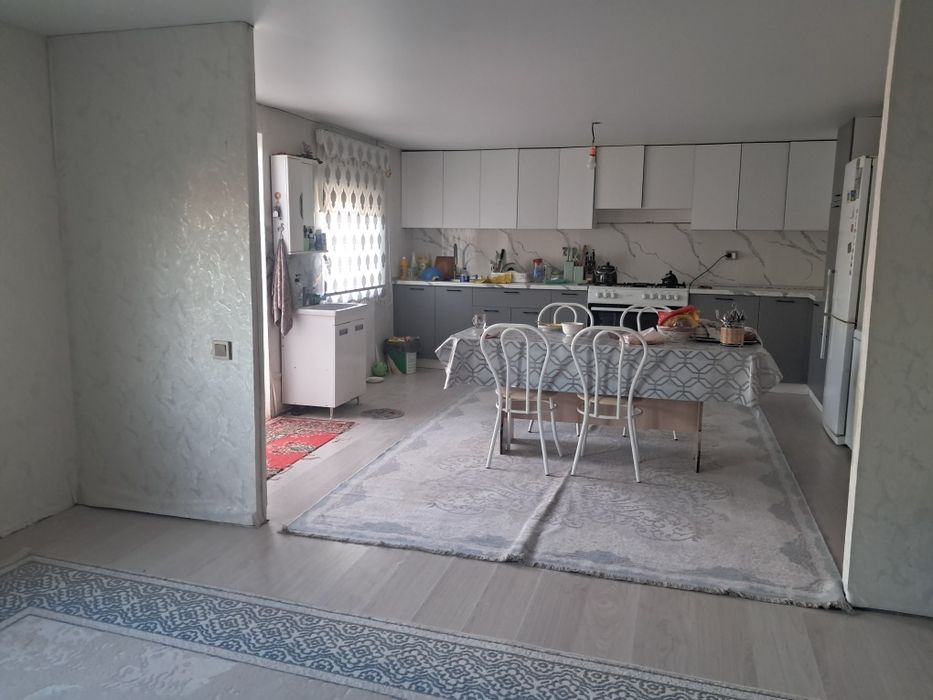 Продам дом с зимней кухней