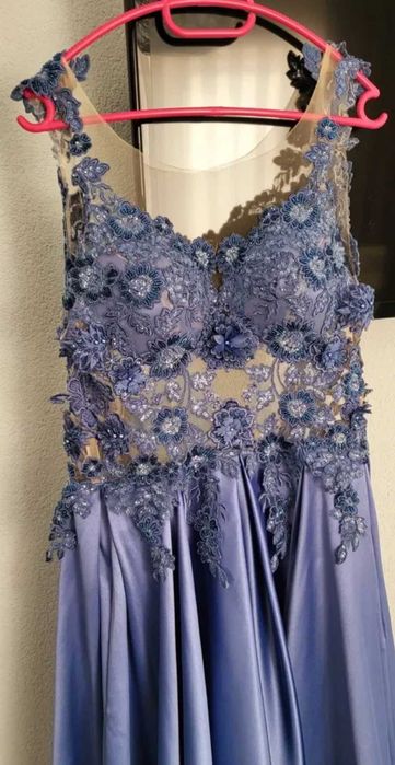 Бална/официална сатенена рокля