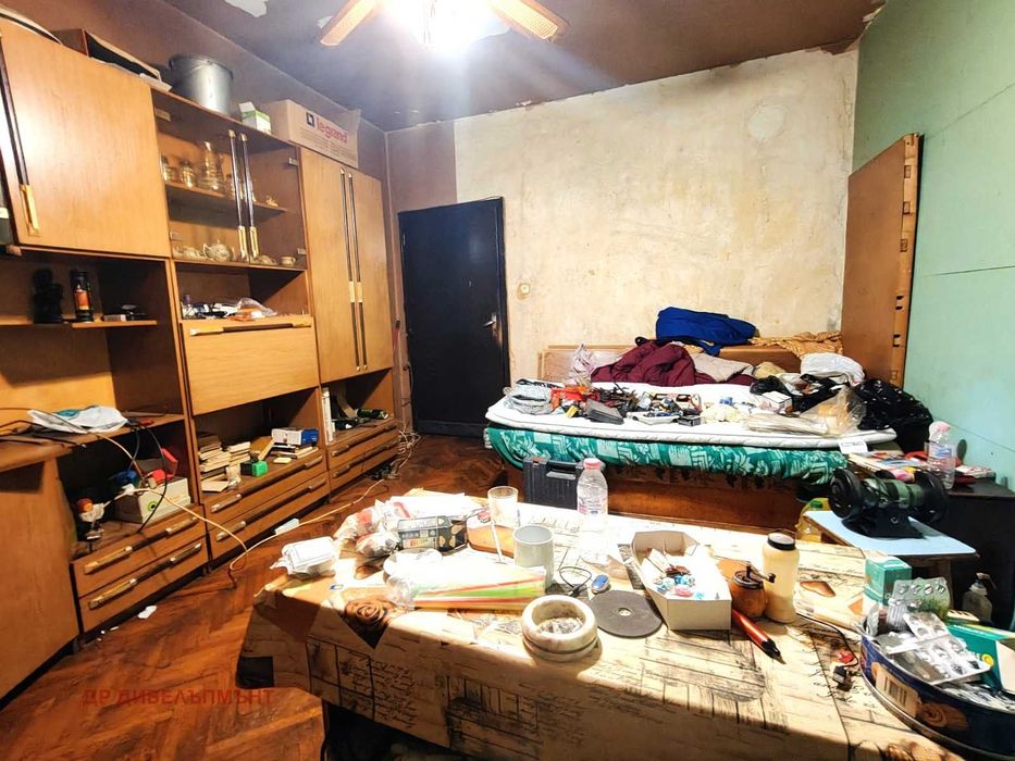 Продава се Двустаен апартамент в София, Надежда 4 - 57 кв.м за 1341 €/кв.м - Снимка #3