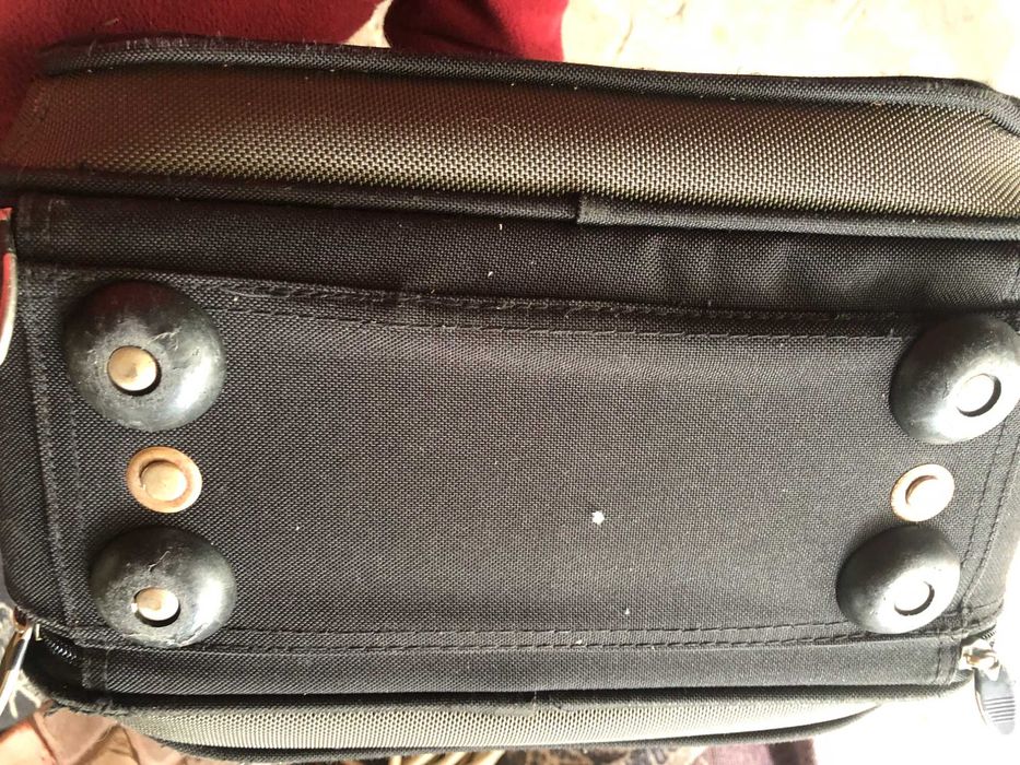 продавам многофункционална  чанта за мама