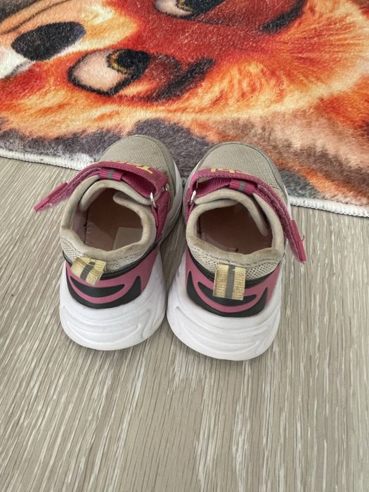 Ботинки и кросовки Tombi