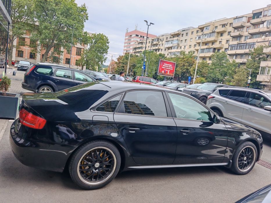 Vând AUDI A4 B8 2010
