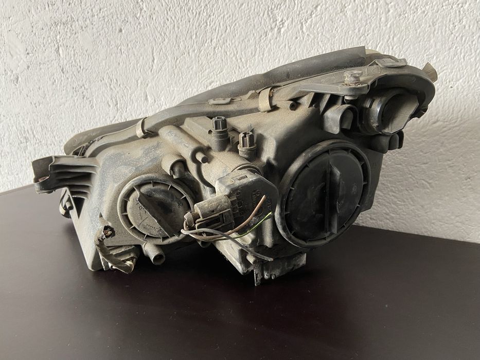 Фар / Стоп CLS W219