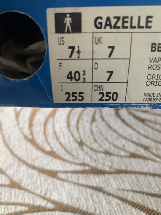 Sneakersi Adidas Originals Gazelle piele nr.40-2/3 - 25-26cm - NOI